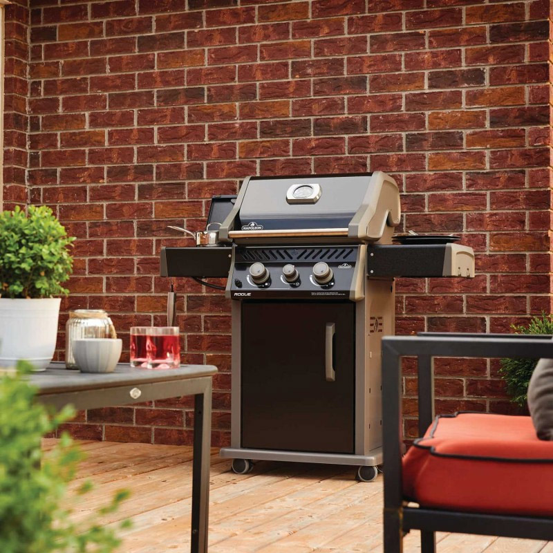 Гриль газовый Napoleon Rogue-365 SB черный