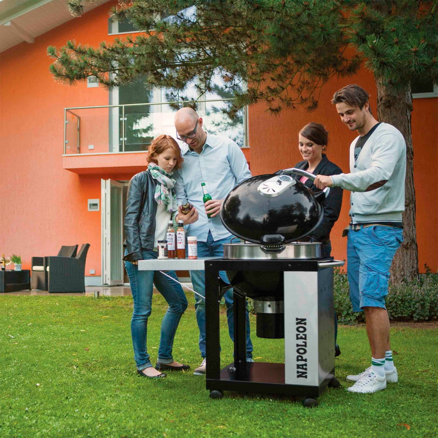 Гриль угольный Napoleon PRO22K-CART, 57 см черный