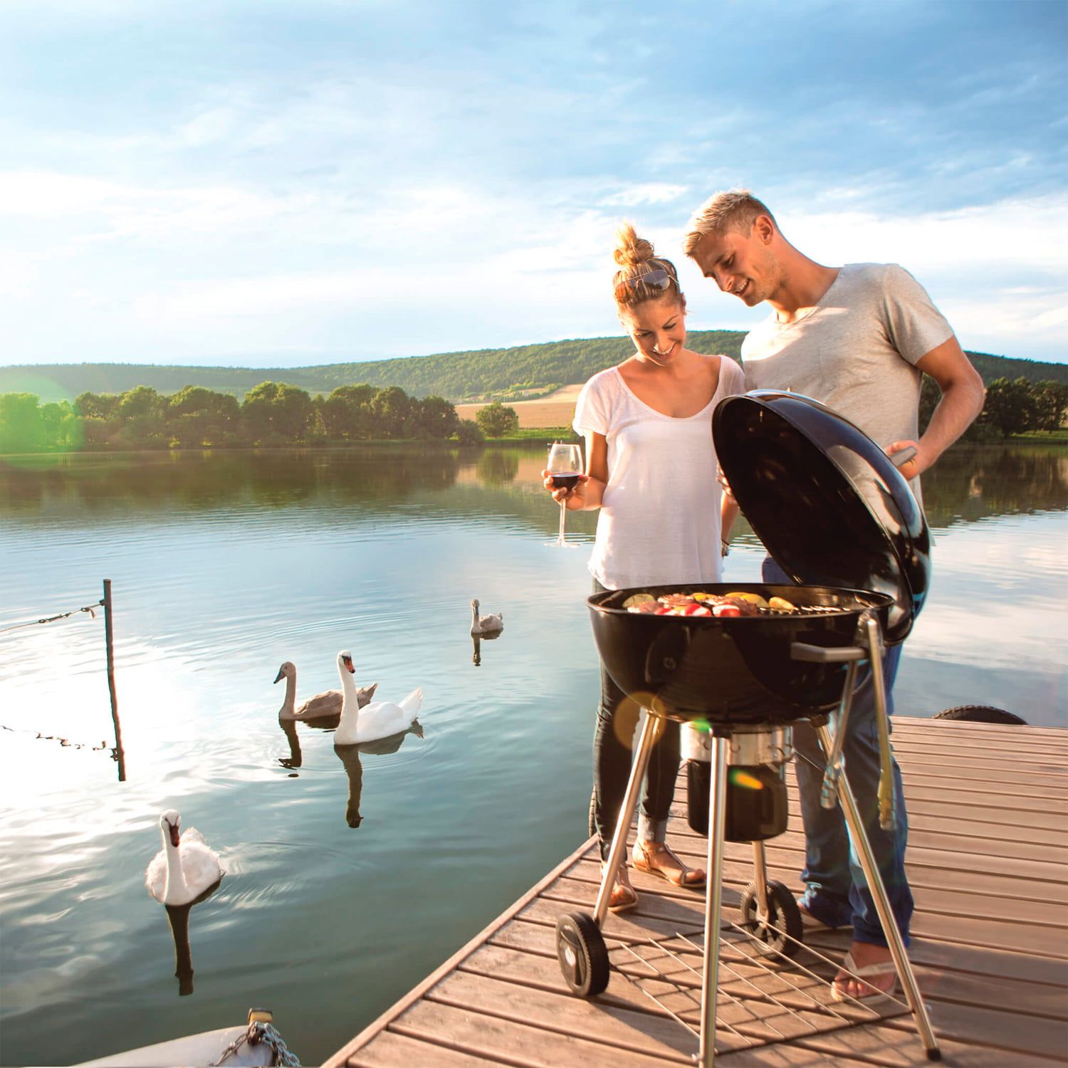 Гриль угольный Napoleon NK22K-LEG, 57 см черный