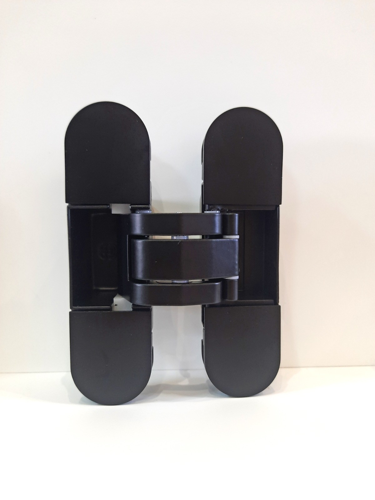 Петля дверная скрытая D4U H24 черная 3D